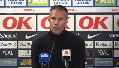 世界杯官方app下载中心-被球迷怒骂"滚蛋"！范佩西：听到了，但这些年我已练就一副厚脸皮